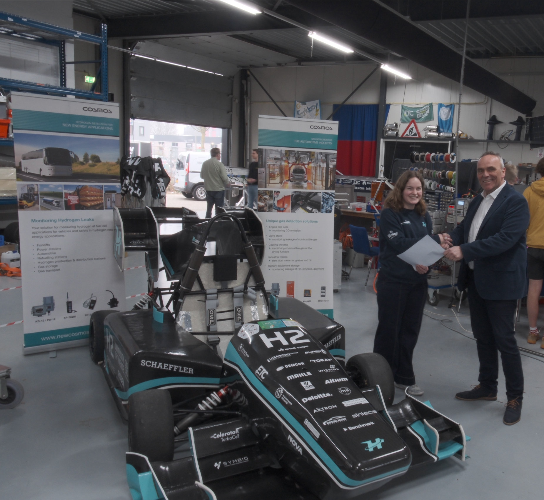 New Cosmos - BIE continues sponsorship contract with HyDriven